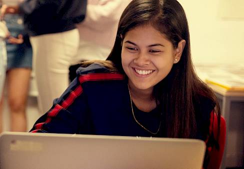 international students cheering at summer school