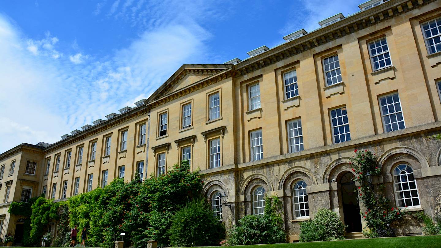 Worcester college building at oxford summer schools