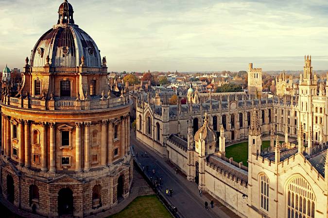 Oxford summer school dinner at keble